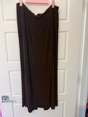 The Travel Collection Brown Skirt Size 2X